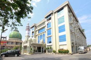 Nida Lapangan Petisah 2*