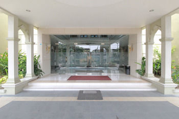 Hotel Nida Lapangan Petisah