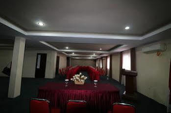Nida Lapangan Petisah 2* Medan
