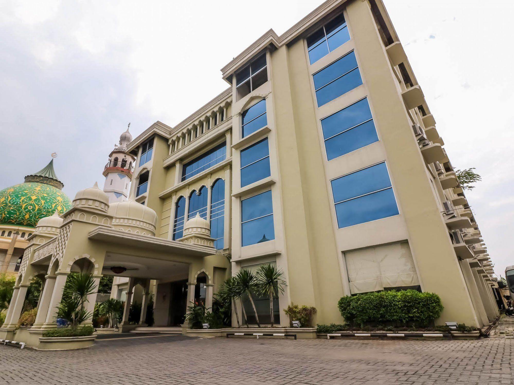 Hotel Nida Lapangan Petisah Medan