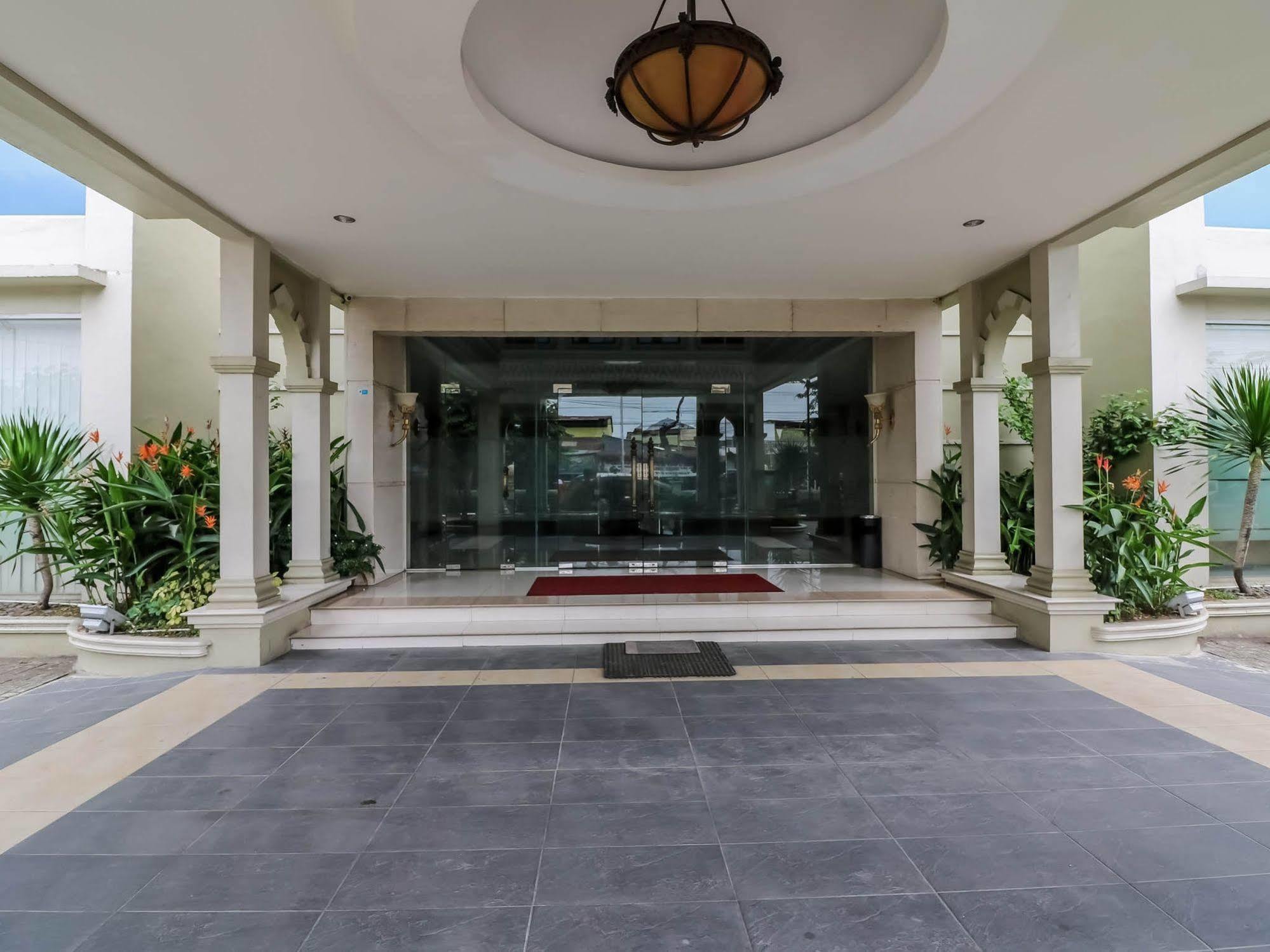 Hotel Nida Lapangan Petisah Medan