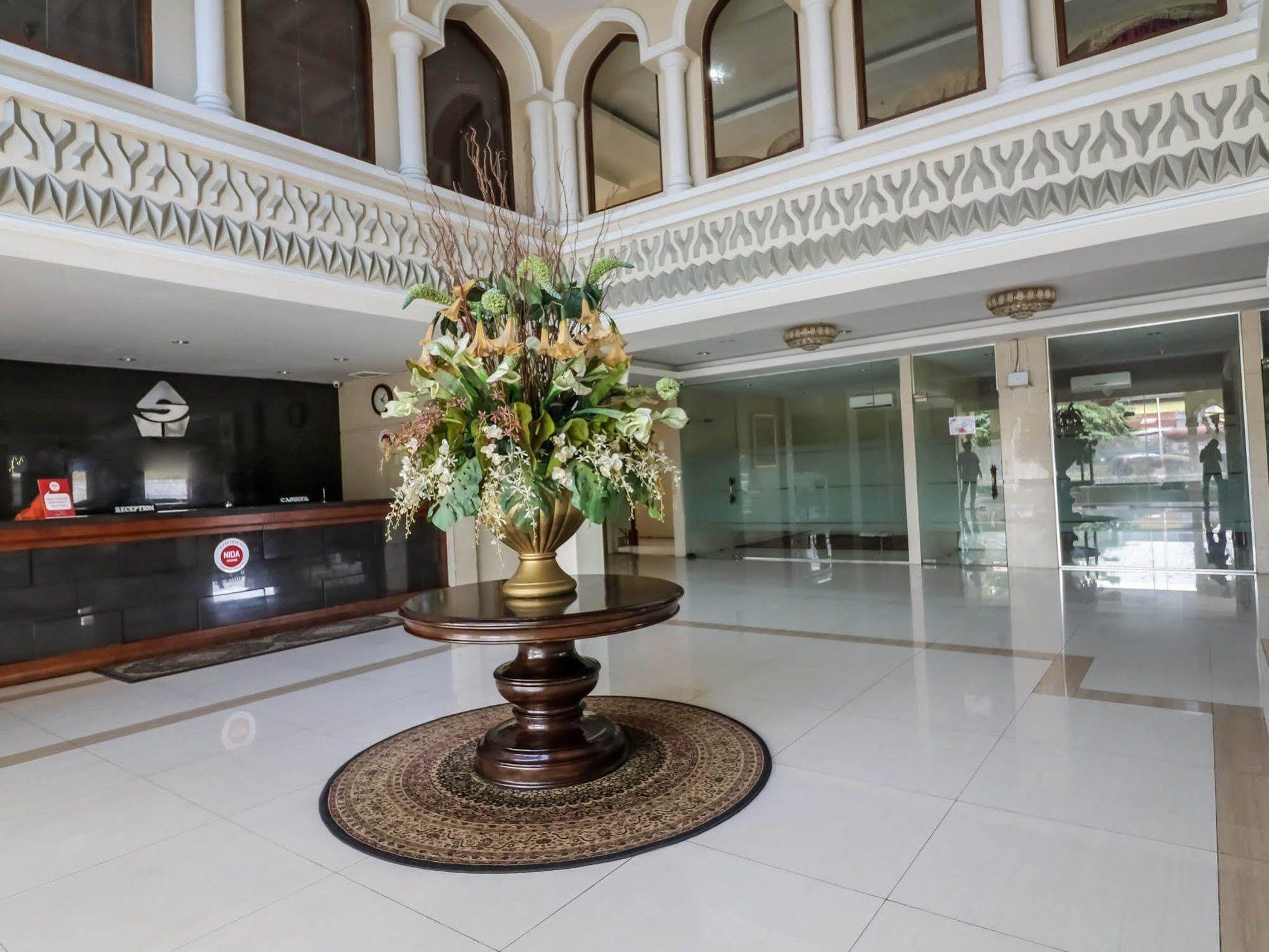 Nida Lapangan Petisah Hotel