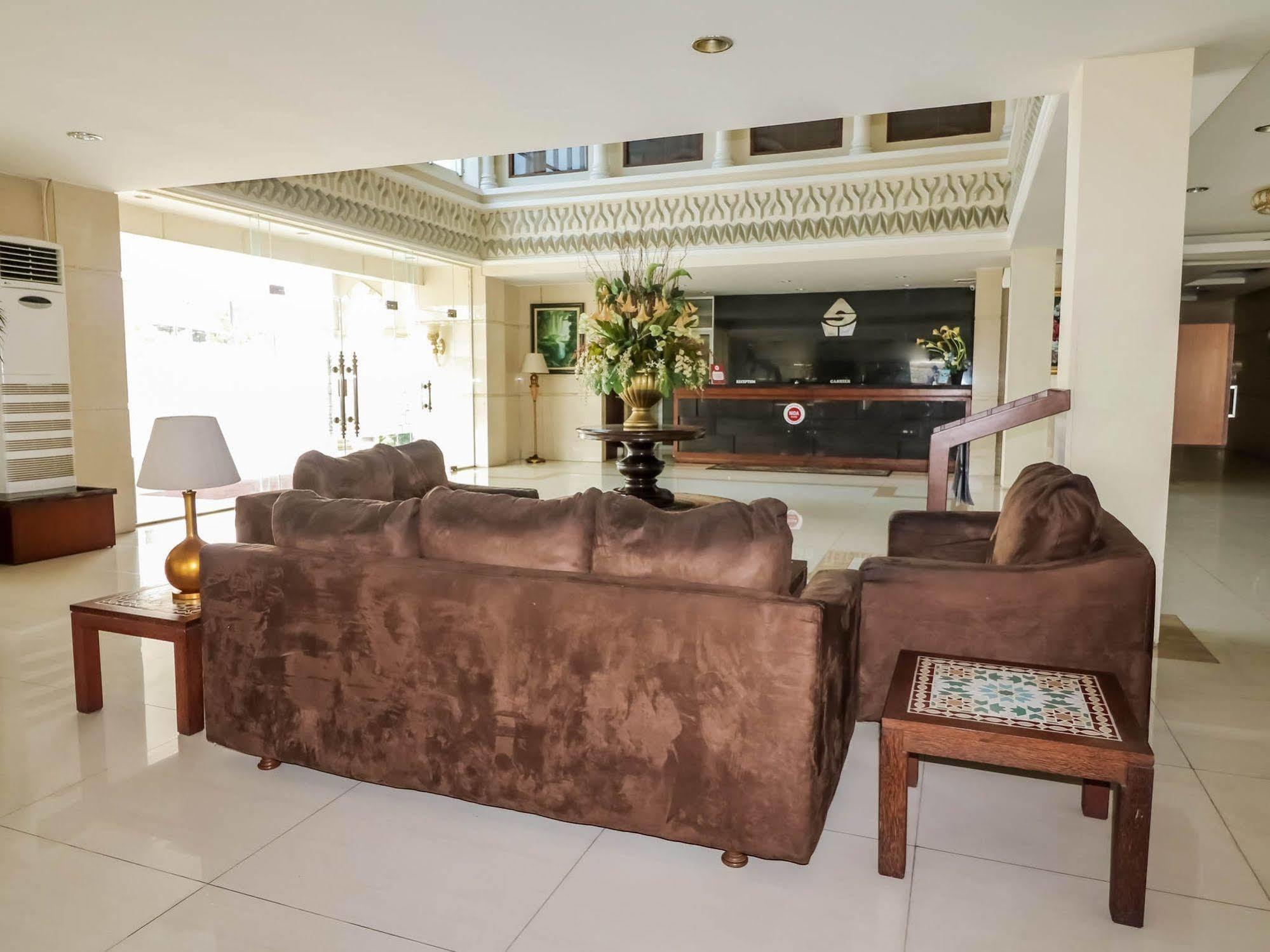 Hotel Nida Lapangan Petisah Medan