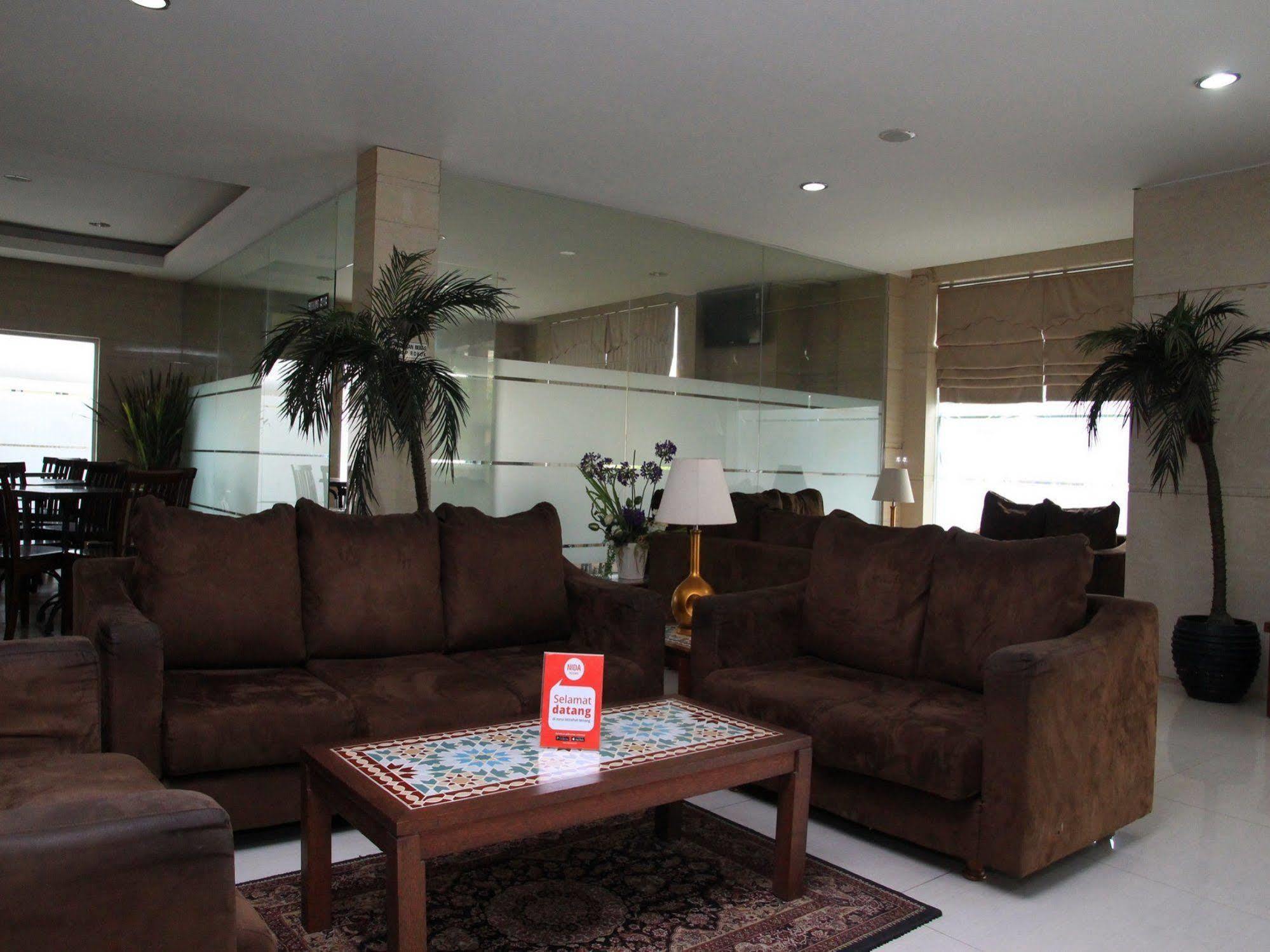Nida Lapangan Petisah Hotel Medan