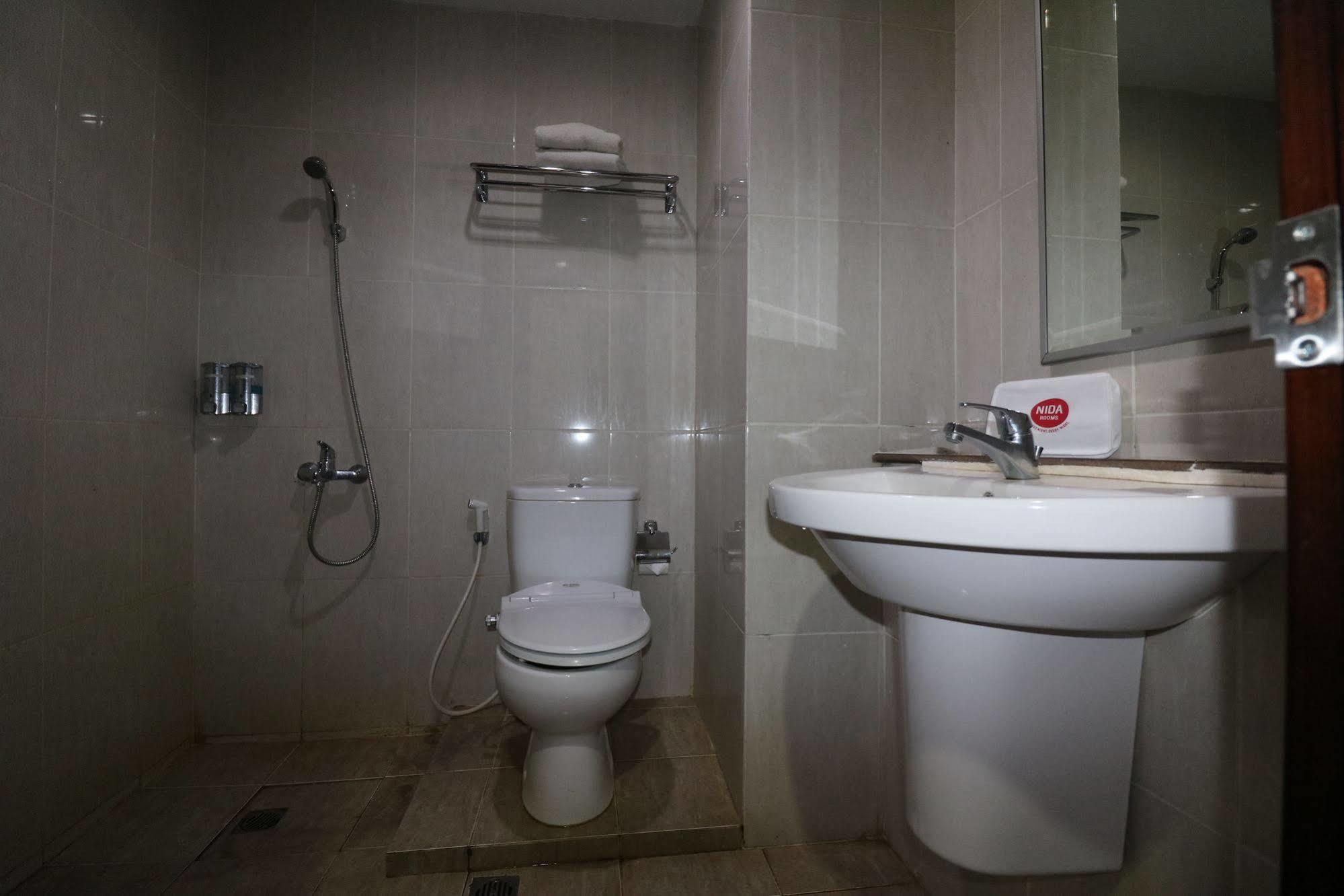 Hotel Nida Lapangan Petisah 2*